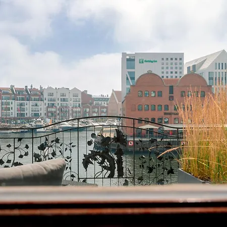 アパート Przystan 18 *